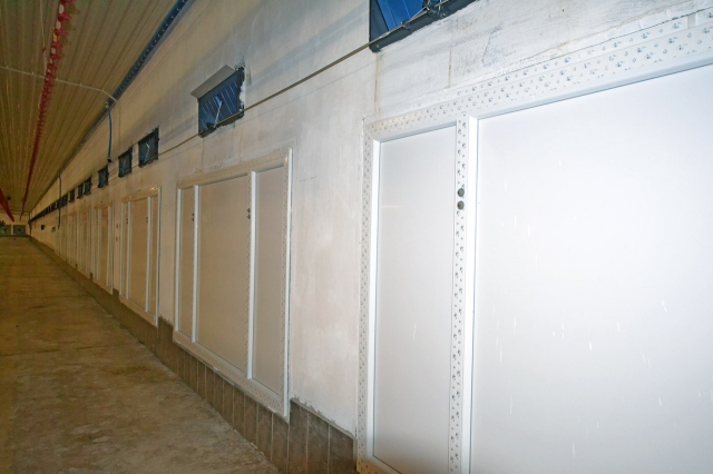 DRZWI TUNELOWE DO FERM DROBIU 2