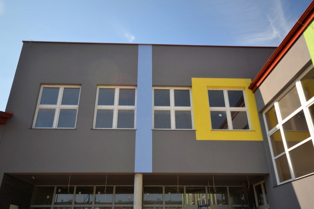 SZKOŁA PODSTAWOWA, RADOM UL. RADOMSKIEGO 4